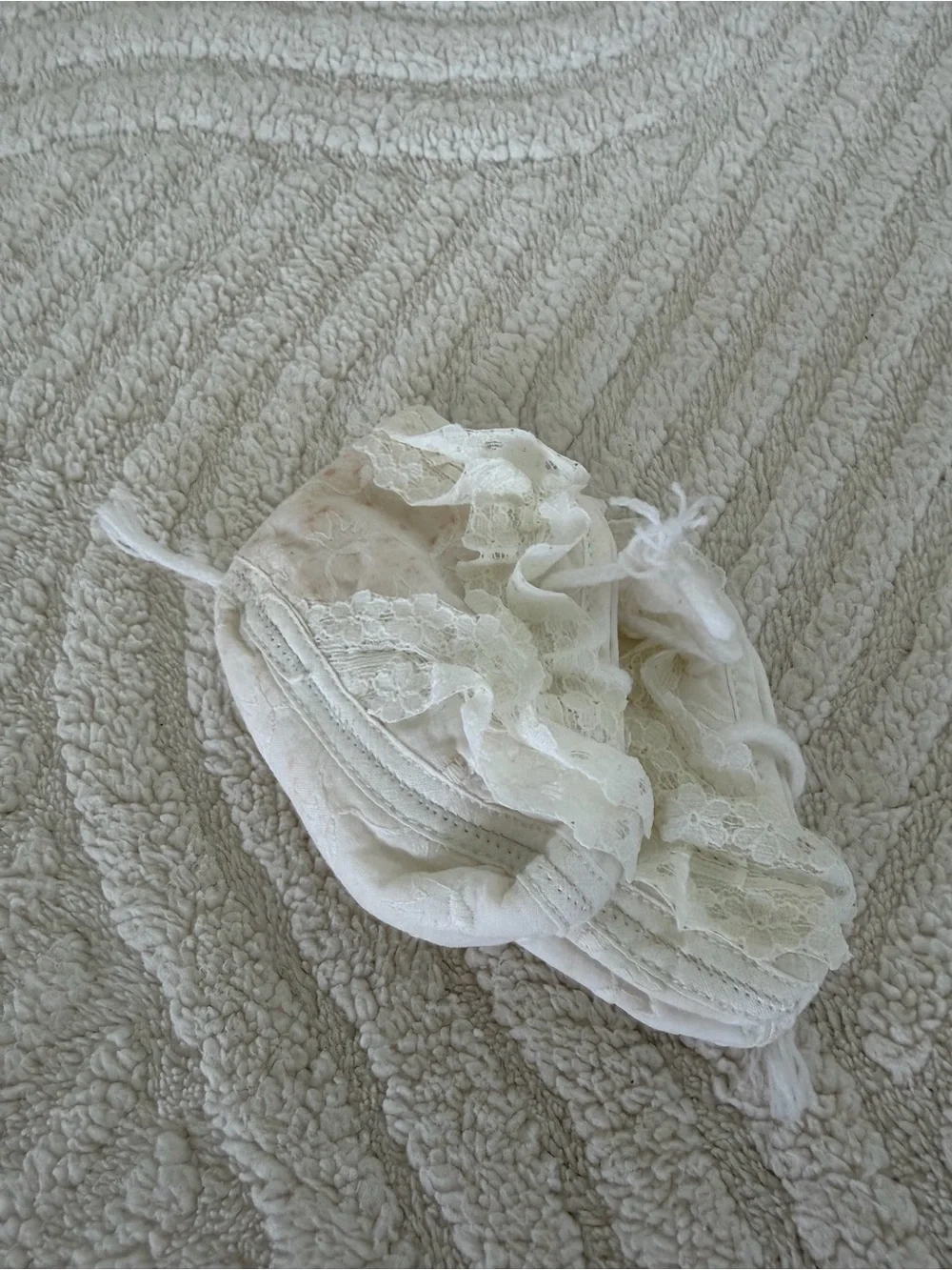Ivory Lace Baby Booties with Ribbon Ties  - vintage